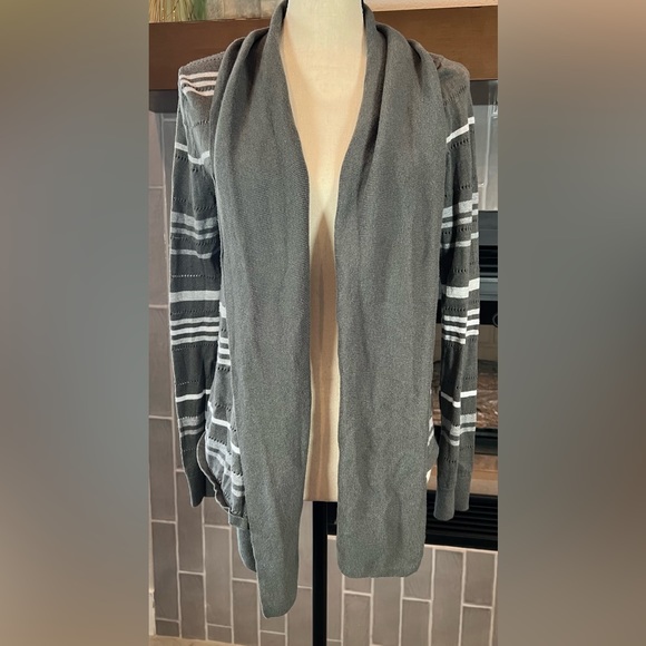 Eddie Bauer Open Cardigan Sweater green stripped Small - Picture 1 of 3